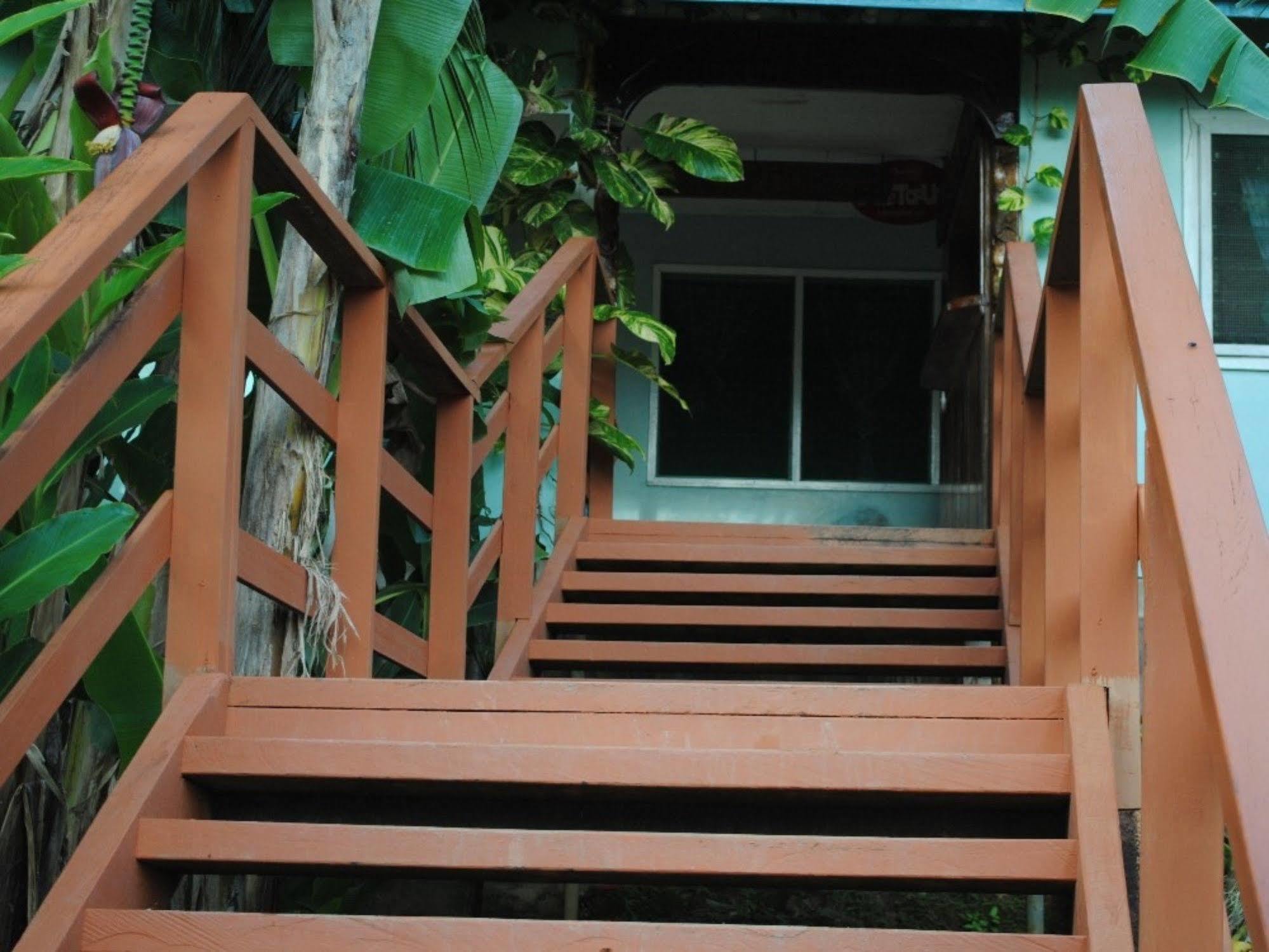 Rekona Lodge กิโซ ภายนอก รูปภาพ