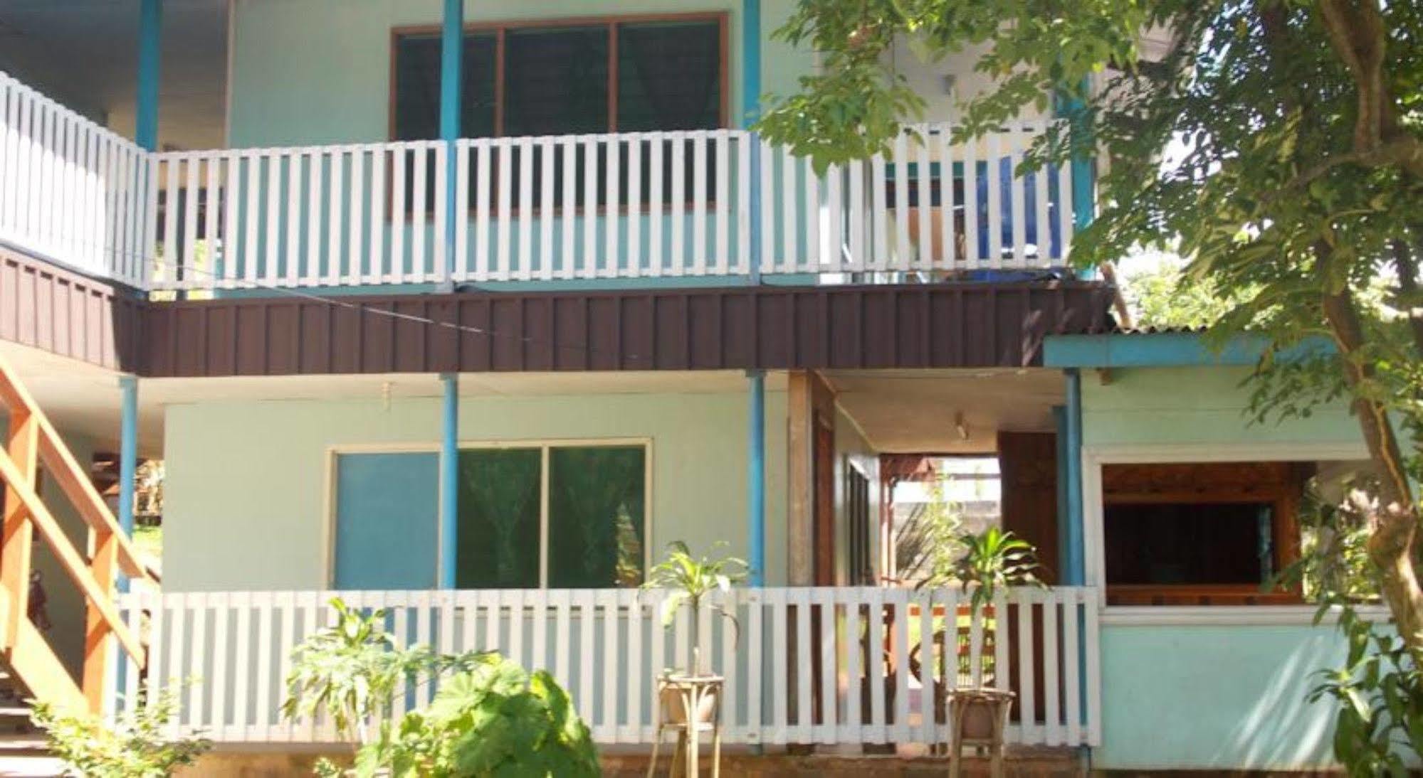 Rekona Lodge กิโซ ภายนอก รูปภาพ